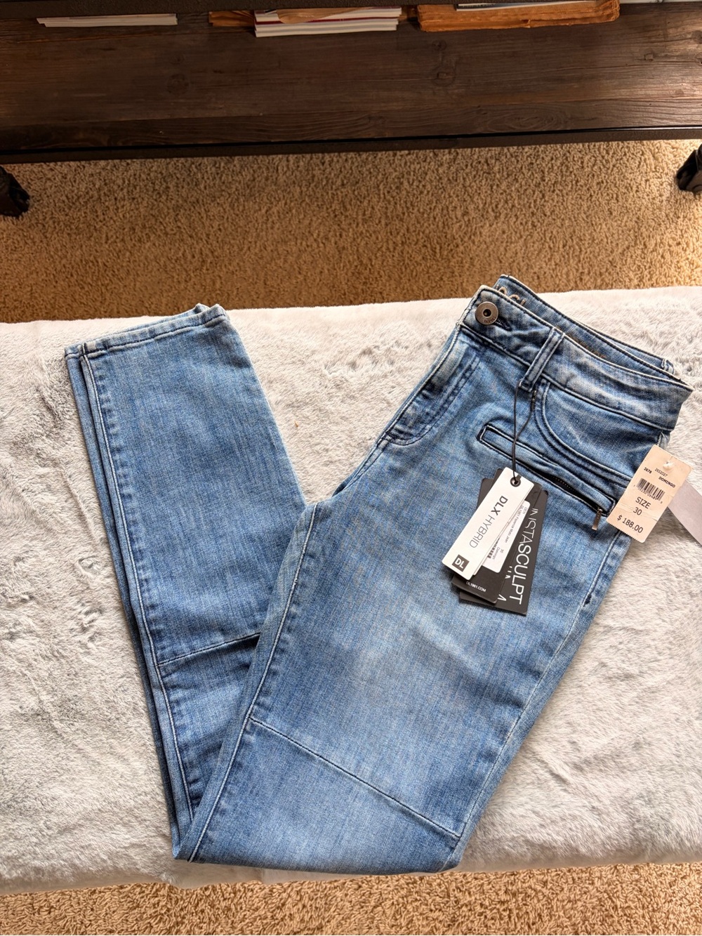 NWT DL1961 Light Blue Skinny Sculpt Jeans